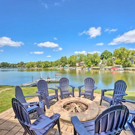 Lakefront Oasis With Boat Dock, Fire Pit, Grill Bristol Kültér fotó
