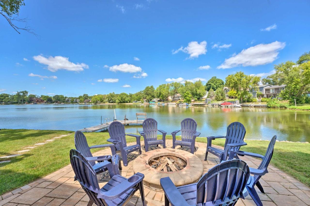 Lakefront Oasis With Boat Dock, Fire Pit, Grill Bristol Kültér fotó