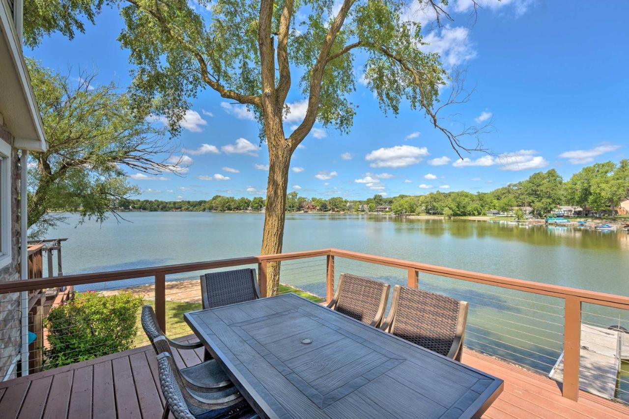 Lakefront Oasis With Boat Dock, Fire Pit, Grill Bristol Kültér fotó