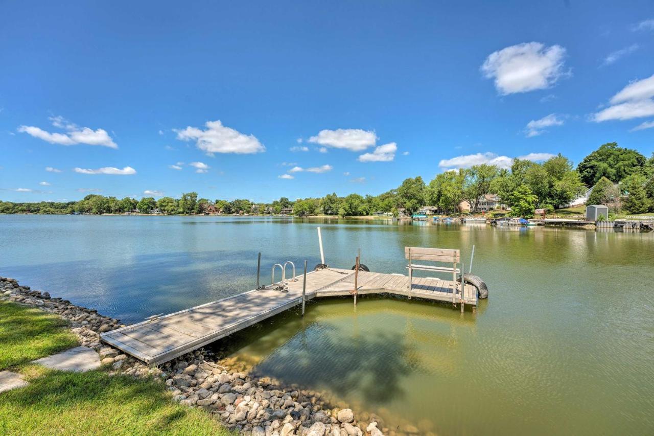 Lakefront Oasis With Boat Dock, Fire Pit, Grill Bristol Kültér fotó